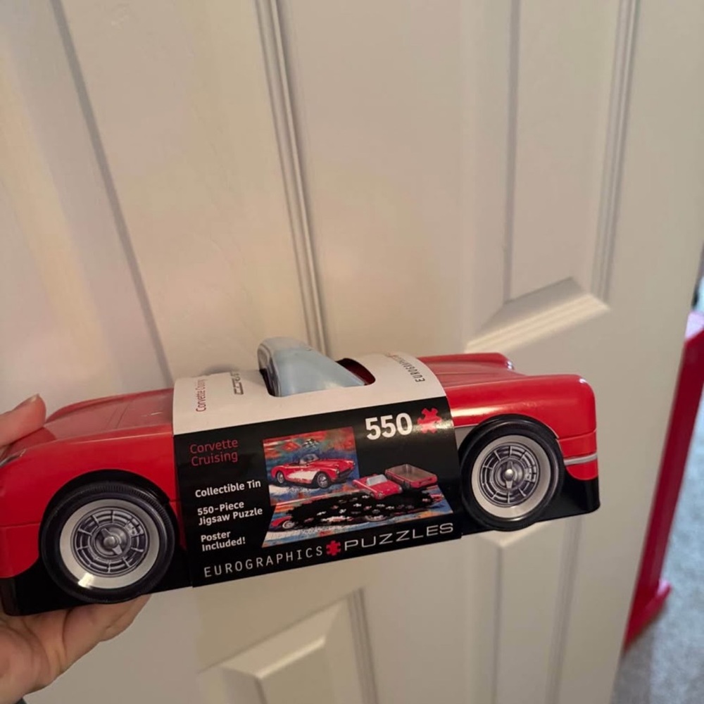 Corvette Cruising Puzzle - Red